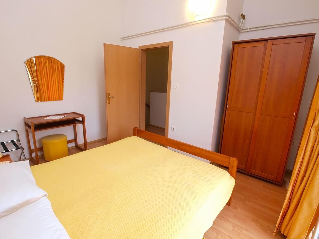 Apartment With 4 Bedrooms 446 Fazana Ngoại thất bức ảnh